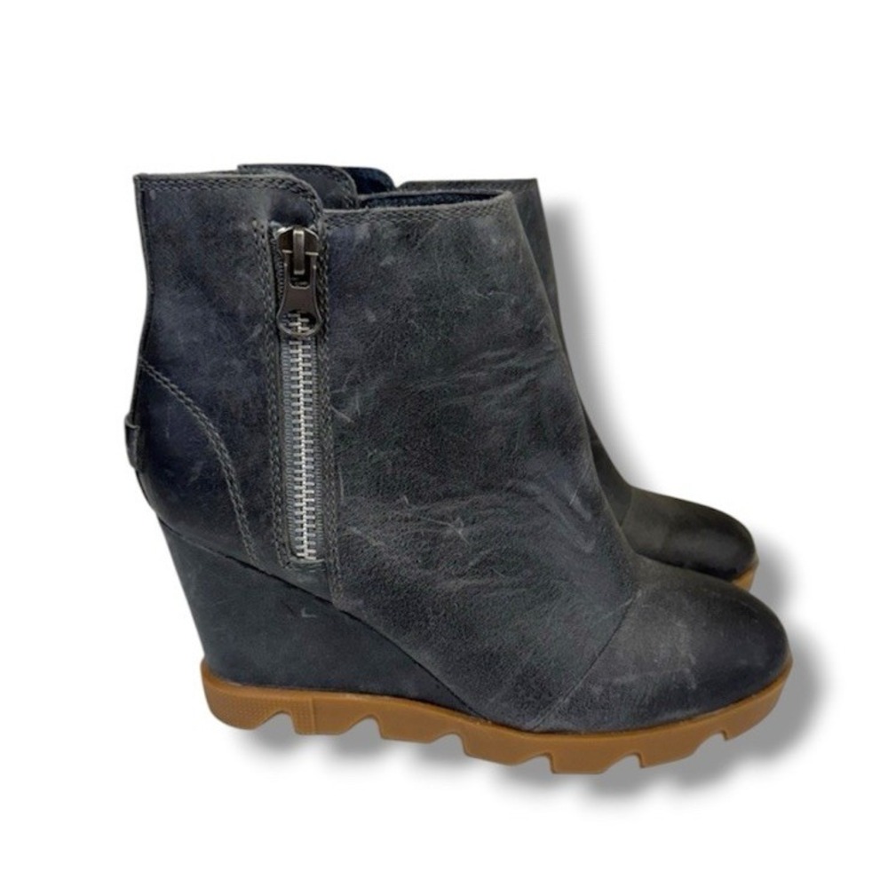SOREL Boots Women's 7.5 Gray Leather Joan of Arctic Wedge II Ankle Pull On Boot